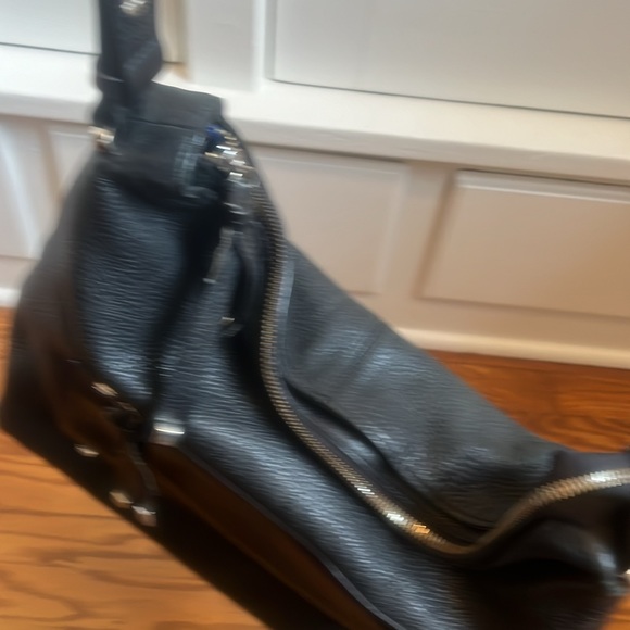 Charles Jourdan large  black handbag - Picture 6 of 7